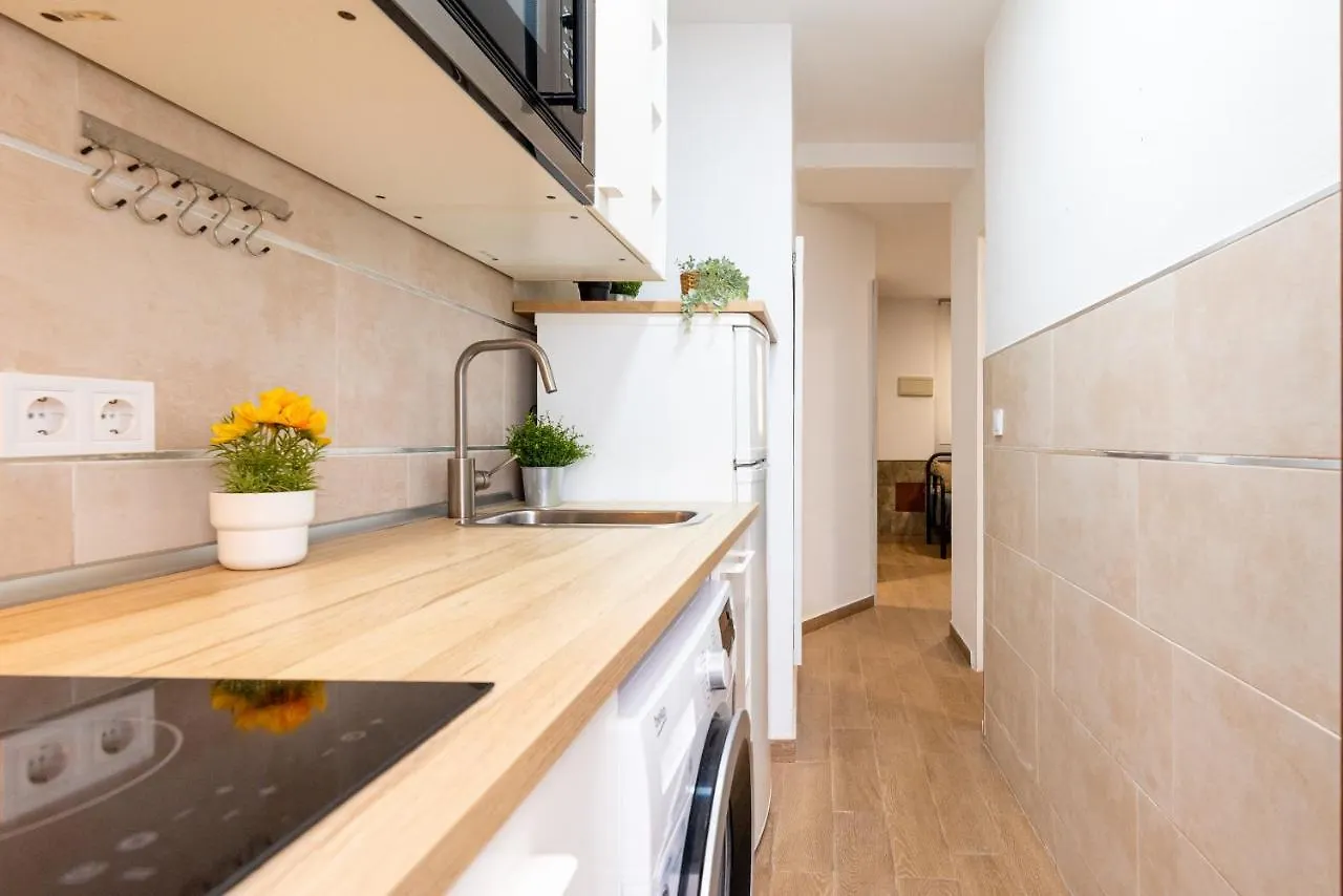 Wintowinrentals Bonito, Moderno Y Acogedor Μάλαγα