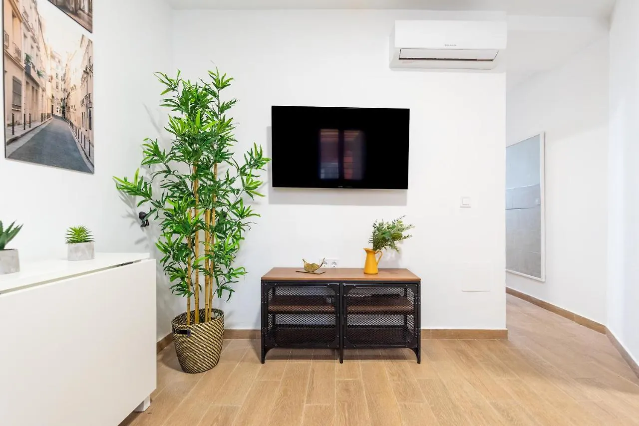 Wintowinrentals Bonito, Moderno Y Acogedor Malaga Holiday home